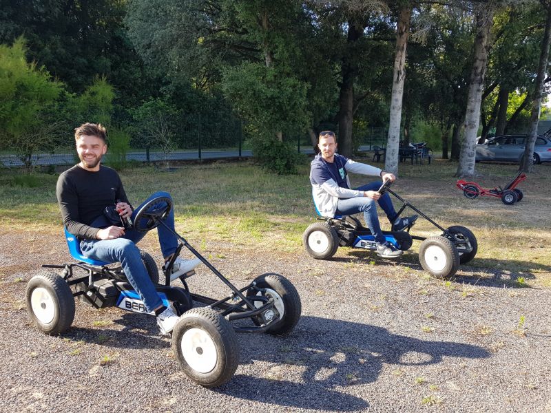 karting à pédale adultes